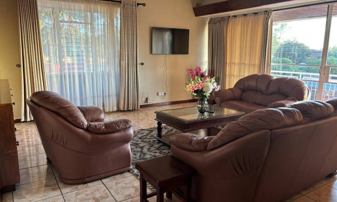 Harare Casa | Mabel's @ 54 Broadlands