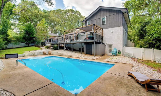 Mableton Casa | Mableton Home w/ Private Pool ~ 15 Mi to ATL!