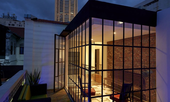 Downtown George Town Hotel | Macalister Terraces Hotel