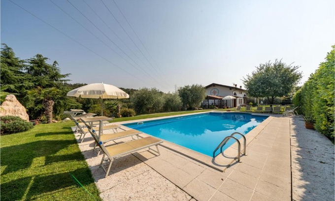 Ceredello Casa | Macchia Blu