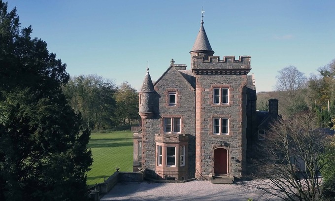 Newton Stewart Otro | Machermore Castle Estate