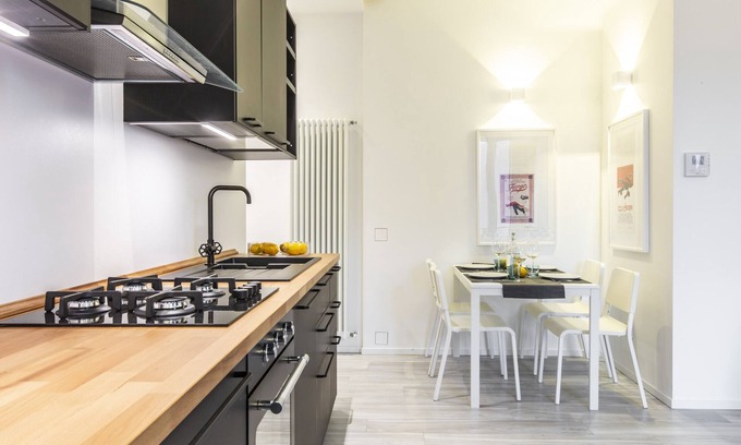 Zona Farini Apartamento | Maciachini Bright Apartment R&R
