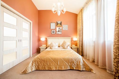 Podil Hotel | Mackintosh Hotel