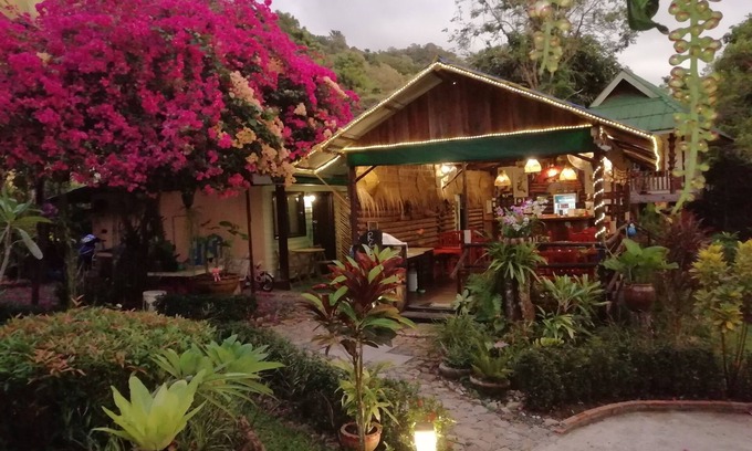 Ko Chang Hotel | Macura Resort