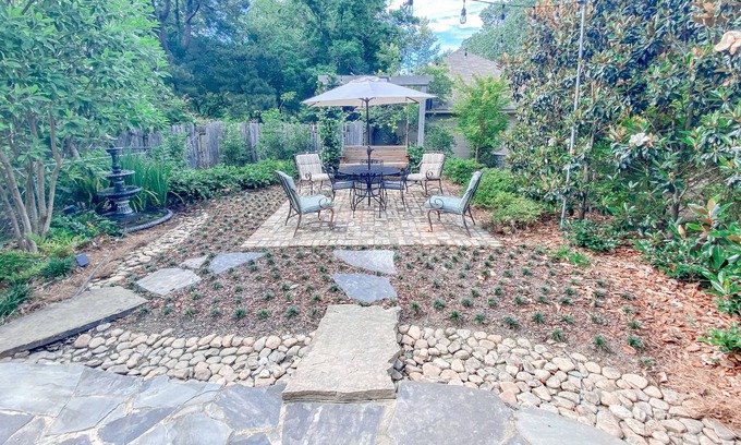 Ridgeland Casa | Madeline's House - Olde Towne Charmer