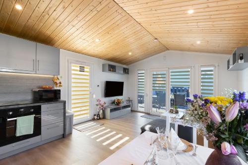 Seeland Casa | Madera Concordiasee