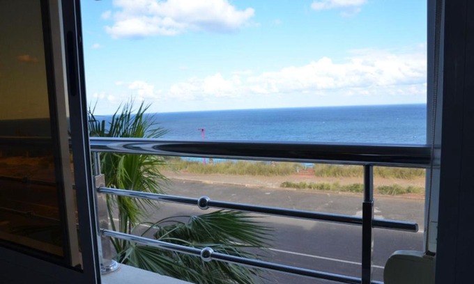Al Hoceima Apartamento | Madinat Bades Only Family