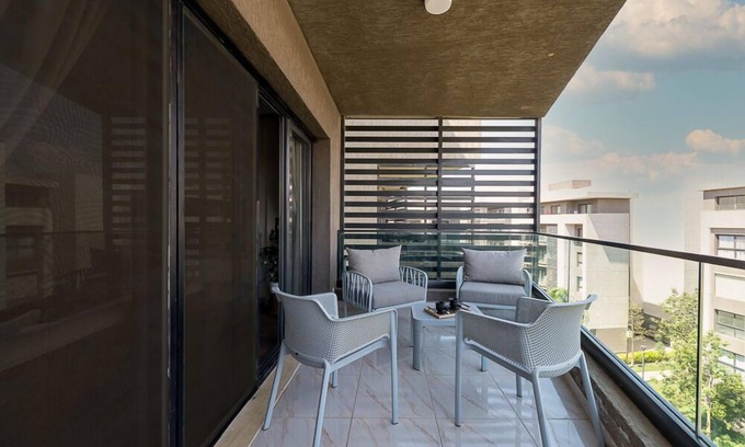 Madinaty Apartamento | Madinaty Modern 3BR with Garden Views