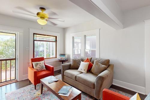University Heights Casa | Madison Cottage