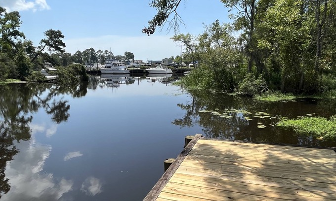 Madisonville Casa | Madisonville near New Orleans Bamboo Bayou Cottage