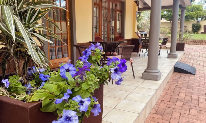 Scottsville Cama Y Desayuno | Madlula's Guesthouse