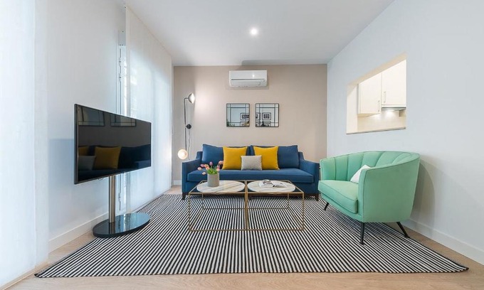 Malasaña Apartamento | Madrid center 2 bedrooms quiet apartment