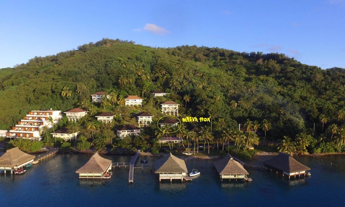 Bora Bora Casa | Maeva Hoa - Bora Bora de lujo vista a la laguna montaña Bungalow