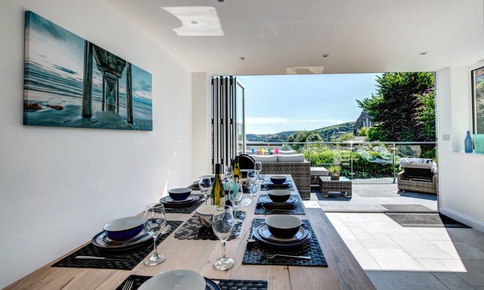 Salcombe Cabaña | Magdala Garden