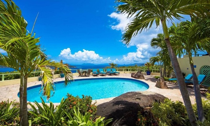 Peterborg Villa | $ 600 por noche hasta septiembre de 2019 Magens Hideaway Luxury. Reservar ahora