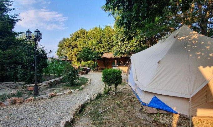 Vama Veche Otro | Magic Garden Emperor Bell Tent