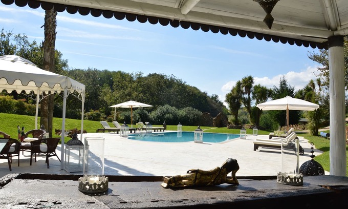 Genazzano Villa | Villa de lujo, piscina, spa, tenis, parque arbolado magia.
