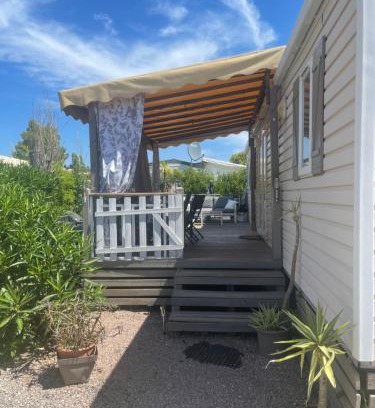 Frejus Complejo | Magic Mobile Montourey, 3 chambres, 2 salles de bain, piscine disponible sur place
