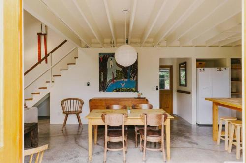 Kahaluu Bay Casa | Magic Sands Beach Bungalow