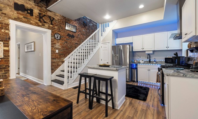 East Market District Casa | Magical Fairytale Stay in Nulu Historic District