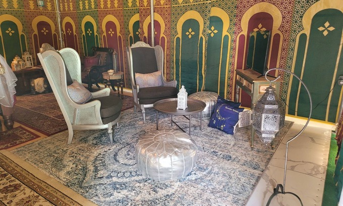 Indian River Estates Alquiler De RV | Magical Moroccan Tent with Pool close to the Beach