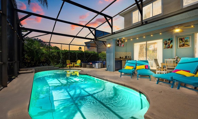 Sunset Lakes Casa | MagicalEverAfterRetreat Sleep17 Pvt Pool Game Rm
