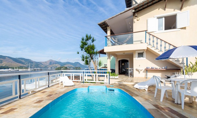 Caieira Casa | Magnífica Casa, com Praia Particular, em Angra