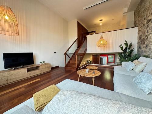 Santiago de Vigo Apartamento | Magnífico Triplex, Céntrico by YBH