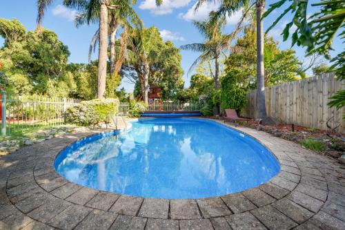 Berwick Casa | Magna Pool, Cabin, Garden, Peace & Resort !