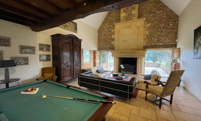 Coux-et-Bigaroque-Mouzens Otro | Magnificient Grand Longere on grounds of 15 Century Manor