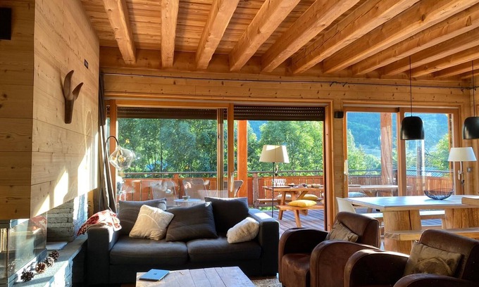 Le Serre Barbin Apartamento | Apartamento 14 p. en chalet, encanto, lujo, chimenea, terraza a pleno sol.