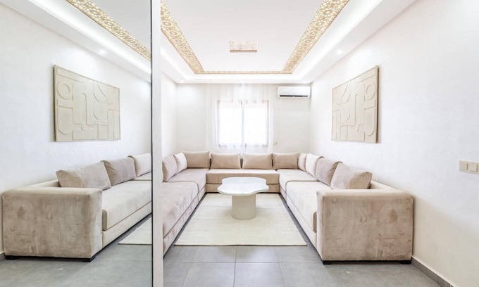 Tassoultante Apartamento | Magnificent 2 bedrooms km 8