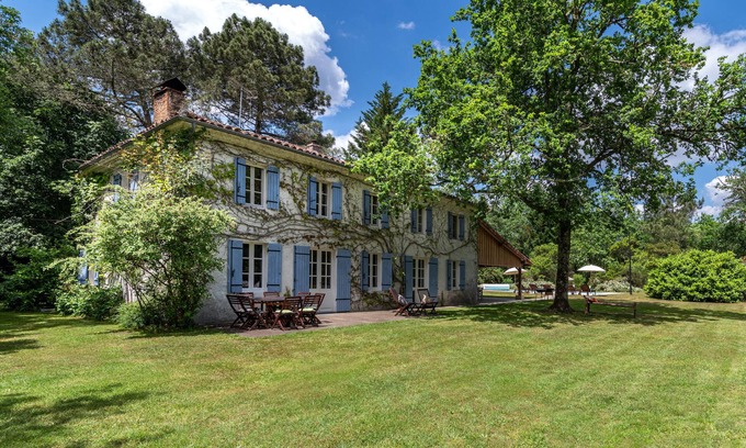 Moustey Casa | L'Airial; Una hermosa maison de maître de 1830 en el bosque con piscina.