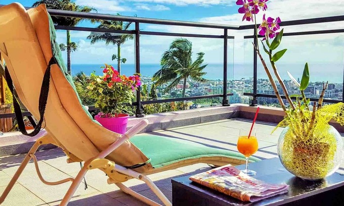 La Providence Apartamento | Magnífico apartamento con vista panorámica de 180 ° de la ciudad y su bahía.