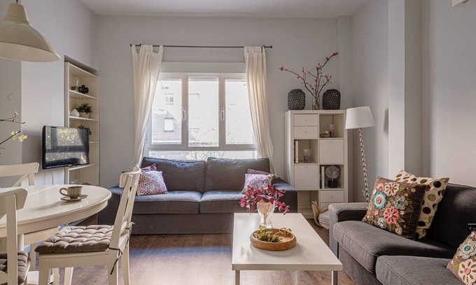 Cuatro Caminos Apartamento | Apartamento en Nuevos Ministerios by Sharing Co