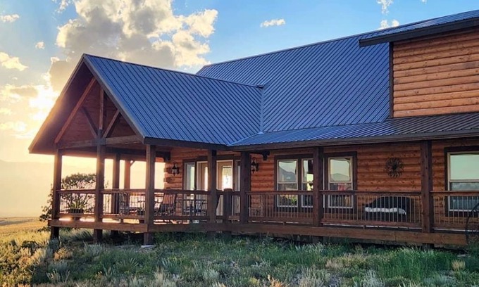 Westcliffe Cabina | The Challenger Lodge