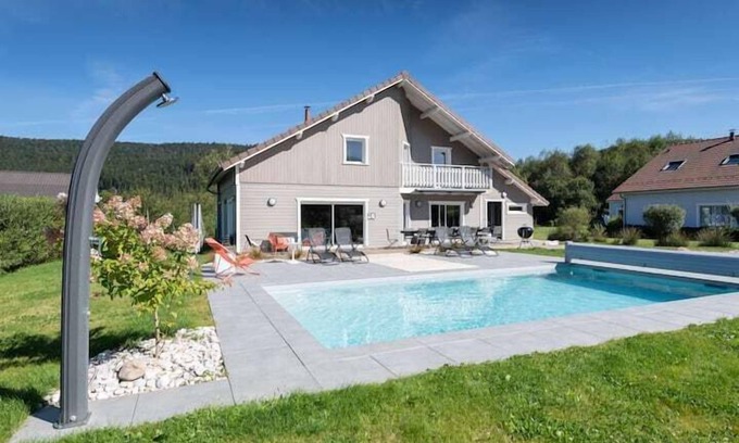 Gerardmer Chalet De Esquí | Magnificent Chalet Swimming pool, SPA, sauna, Hammam, Chalet du Bien-être