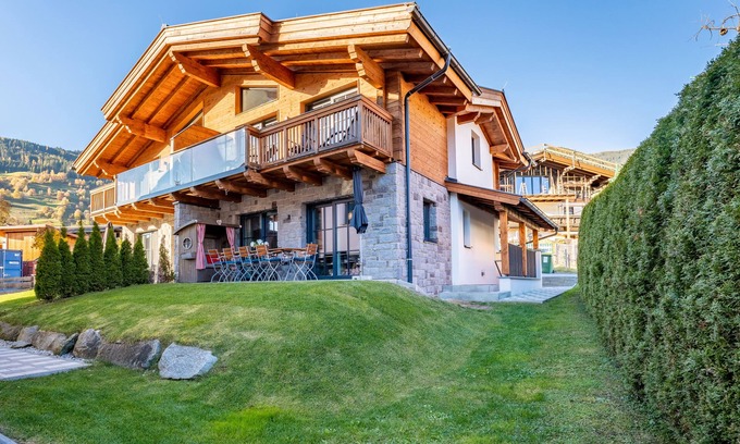 Walchen Chalet De Esquí | Magnificent chalet with wellness and bar