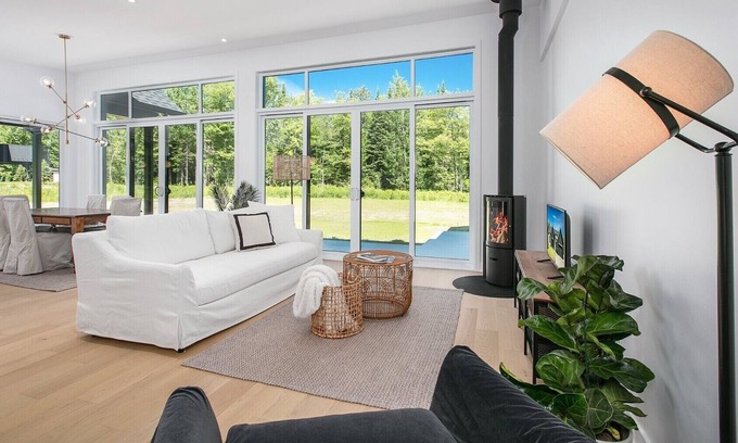 Lac-Brome Casa | Magnificent contemporary residence in Lac Brome