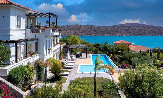Agia Triada Villa | Charming Chania Villa | 3 Bedrooms | Villa Luppi | Amazing Sea Views and Heated Pool | Agia Paraskevi Rethymno, Ayía Paraskeví