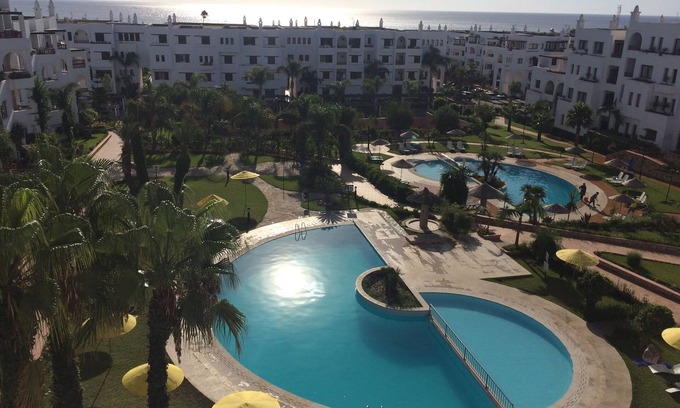 Marina Smir Apartamento | Magnífico duplex con vistas al mar y piscinas acceso directo a la playa