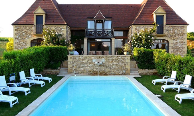 Tamnies Casa | Magnífica casa villa impresionantes vistas climatizadas piscina privada aire acondicionado. cerca de Sarlat
