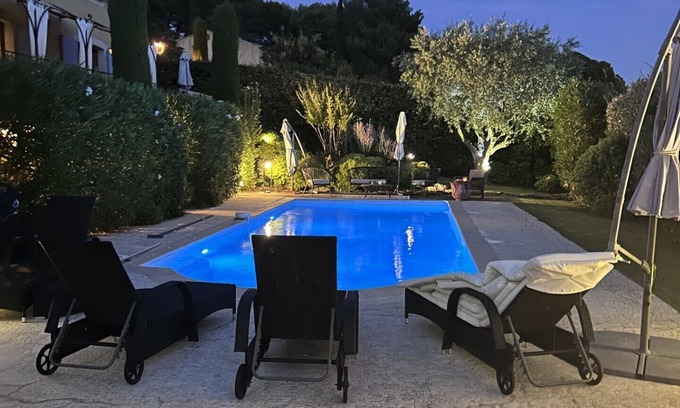 Cadenet Casa | Magnificent Provencal villa with 4 bedrooms, swimming pool, at the foot of the Luberon