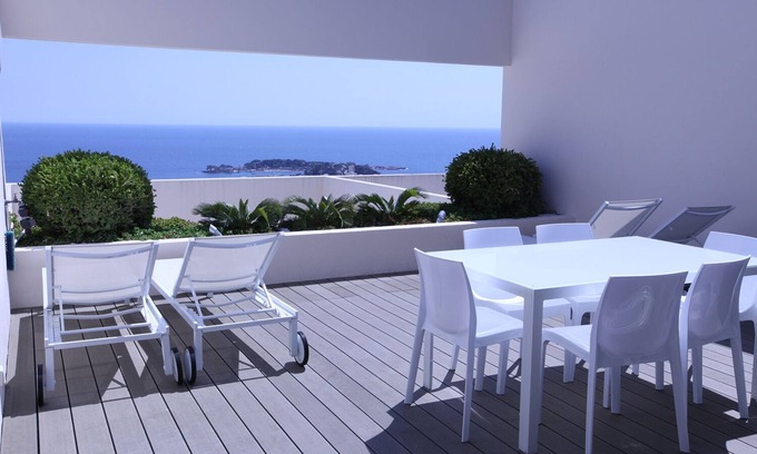 Bandol Apartamento | APARTAMENTO DE DISEÑO DE 4 ESTRELLAS EN BANDOL, AIRE ACONDICIONADO, MAGNIFICA VISTA AL MAR Y PISCINA