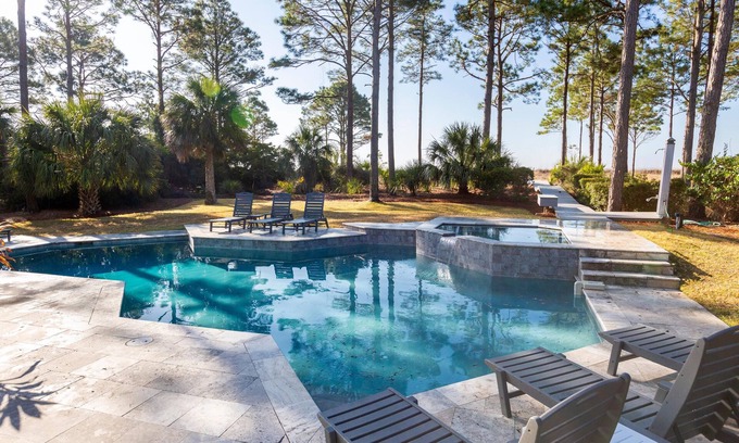 Sea Pines Casa | Magnificent & Spacious 6-Bdrm home w/ Private Pool, just steps from Beach