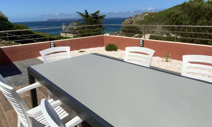 Beuzec-Cap-Sizun Casa | Magnificent Villa facing the beach of Pors Peron