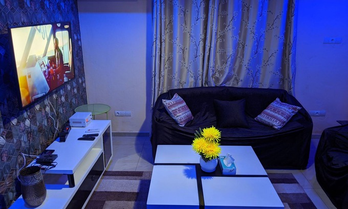 Lome Apartamento | Magnificent Villa In Togo