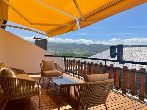 Puigcerda Apartamento | Magnifico ático con vistas, parking y piscina