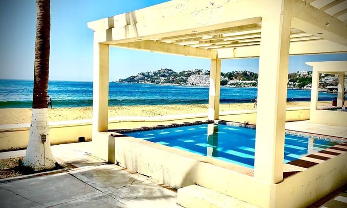 Manzanillo Apartamento | Magnifico departamento con preciosa vista a la bahía
