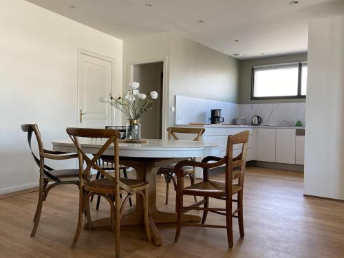 Agon-Coutainville Apartamento | Magnifique appartement à 100 m de la plage